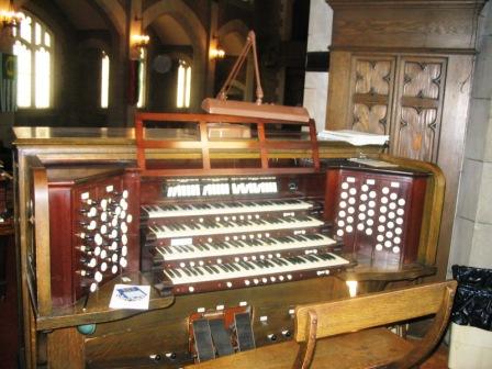 Skinner Organ Console